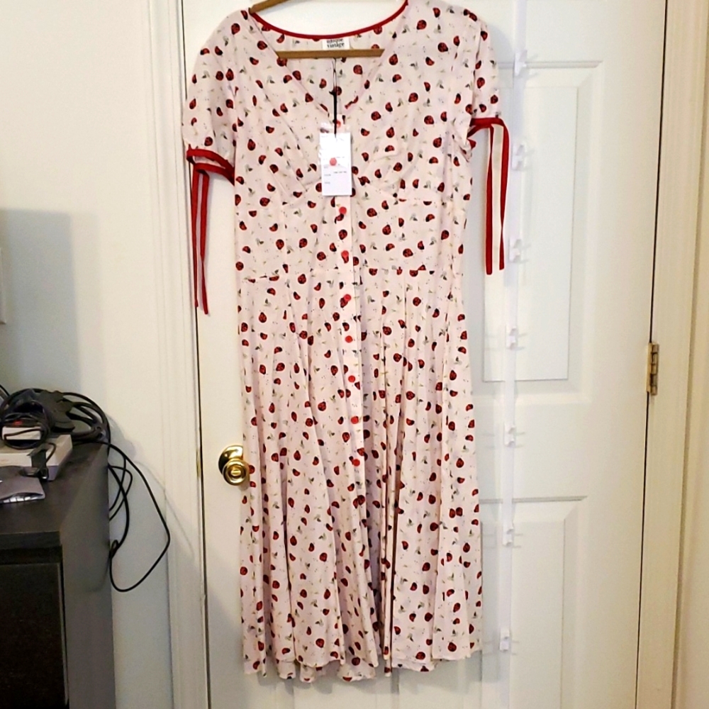 NWT pale pink retro-style dress with ladybug pattern